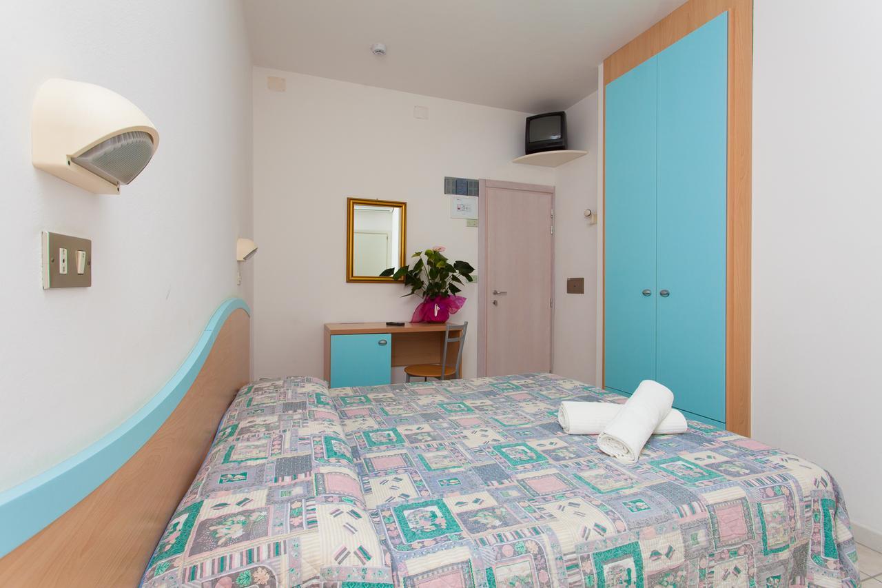 Hotel Benvenuti Gatteo a Mare Esterno foto